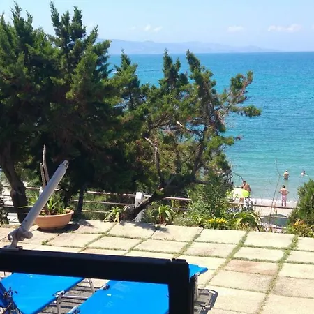 Fronte Mare * Isola Rossa (Sassari)