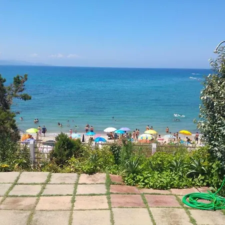 Fronte Mare Διαμέρισμα *
